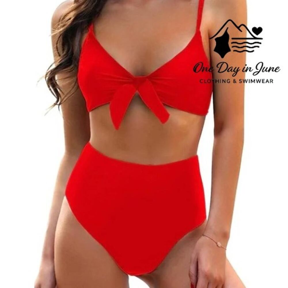 Blooming Jelly Knot Front Bikini Swimsuit Size M